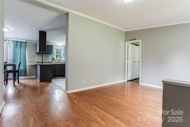 1609 Atkins Place, Gastonia, NC 28056