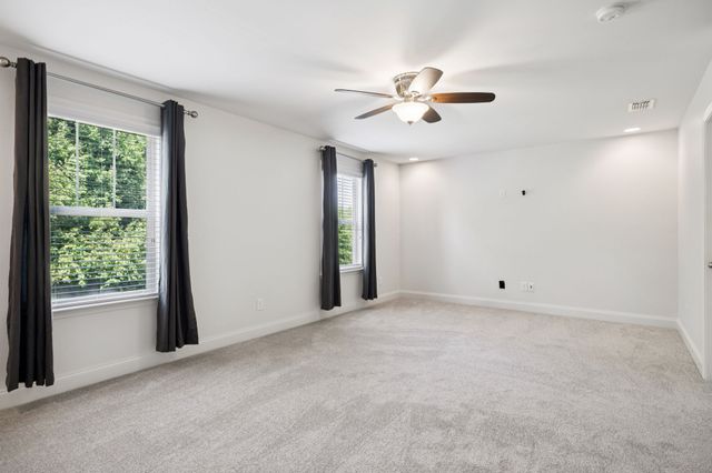 526 Vintage Green Ln, Franklin, TN 37064