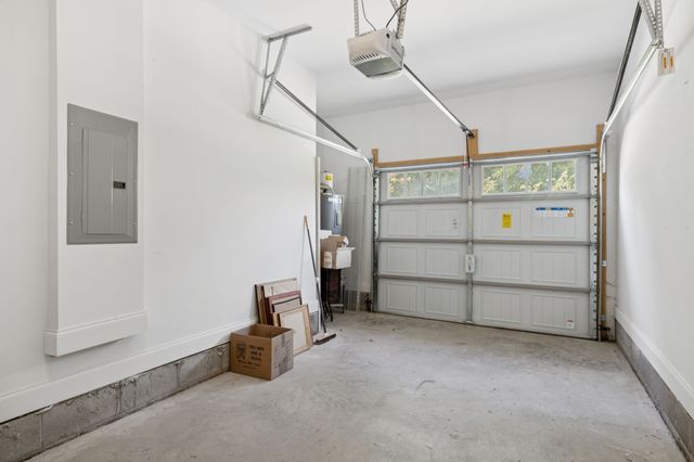 526 Vintage Green Ln, Franklin, TN 37064