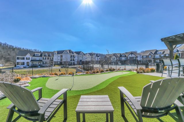 526 Vintage Green Ln, Franklin, TN 37064