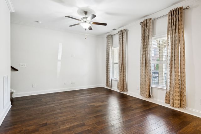 526 Vintage Green Ln, Franklin, TN 37064