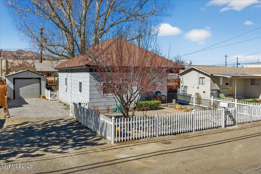 317 S Center Street, Yerington, NV 89447