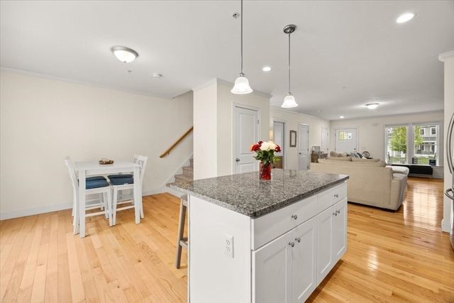 50 Saw Mill Lane 5, Hanson, MA 02341
