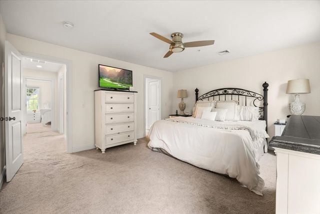 50 Saw Mill Lane 5, Hanson, MA 02341
