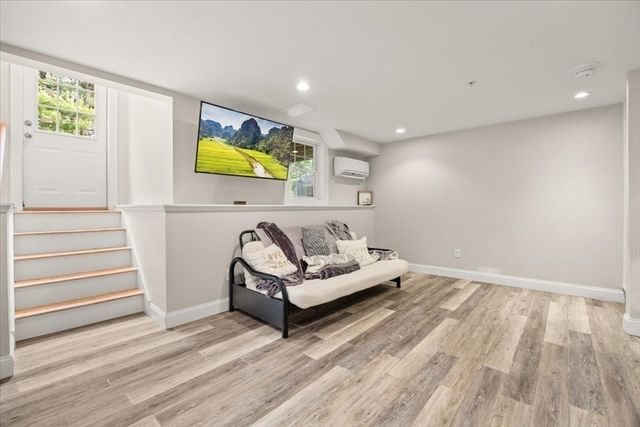 50 Saw Mill Lane 5, Hanson, MA 02341
