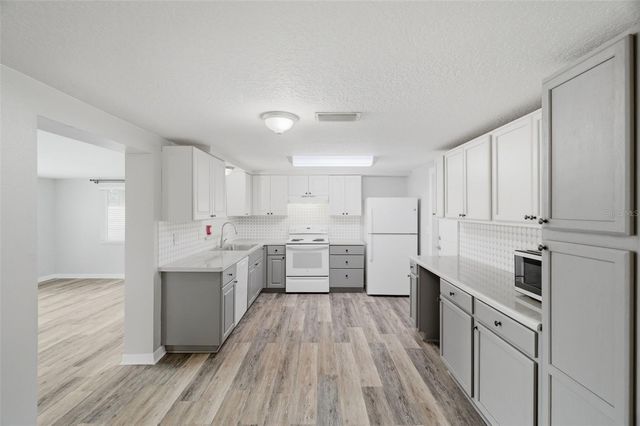 4247 GULFSHORE COURT, New Port Richey, FL 34652