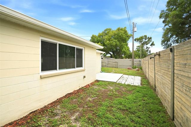 4247 GULFSHORE COURT, New Port Richey, FL 34652