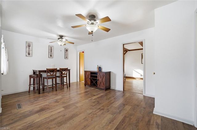 4036 Tarnywood DR, Portsmouth, VA 23703