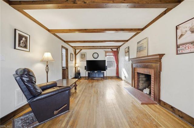 4036 Tarnywood DR, Portsmouth, VA 23703