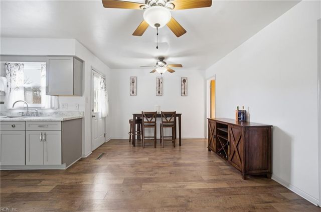 4036 Tarnywood DR, Portsmouth, VA 23703