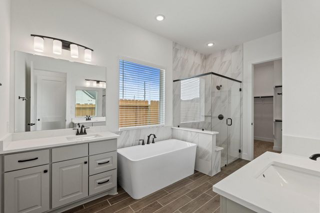12139 Canal View Boulevard, Mont Belvieu, TX 77580