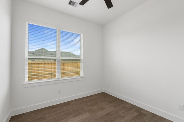 12139 Canal View Boulevard, Mont Belvieu, TX 77580