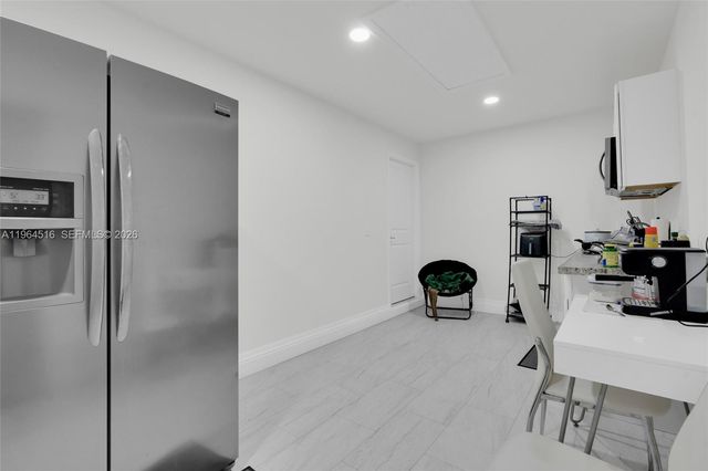 2707 2nd St SW, Other City - In The State Of Florida, FL 33976