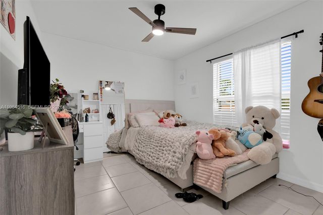 2707 2nd St SW, Other City - In The State Of Florida, FL 33976