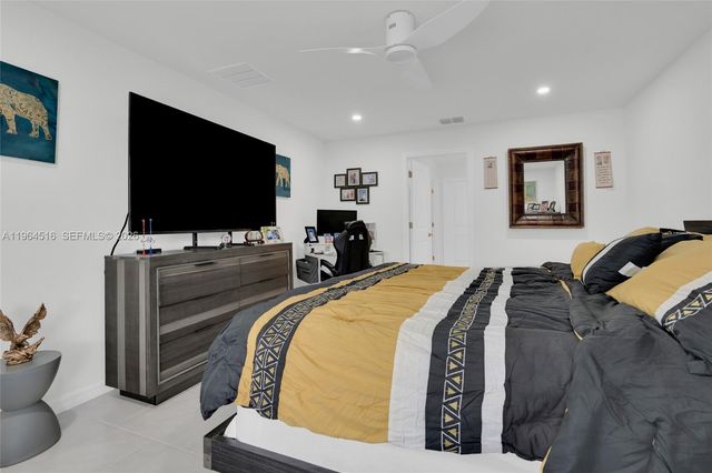 2707 2nd St SW, Other City - In The State Of Florida, FL 33976