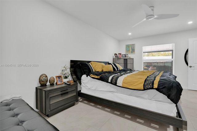 2707 2nd St SW, Other City - In The State Of Florida, FL 33976