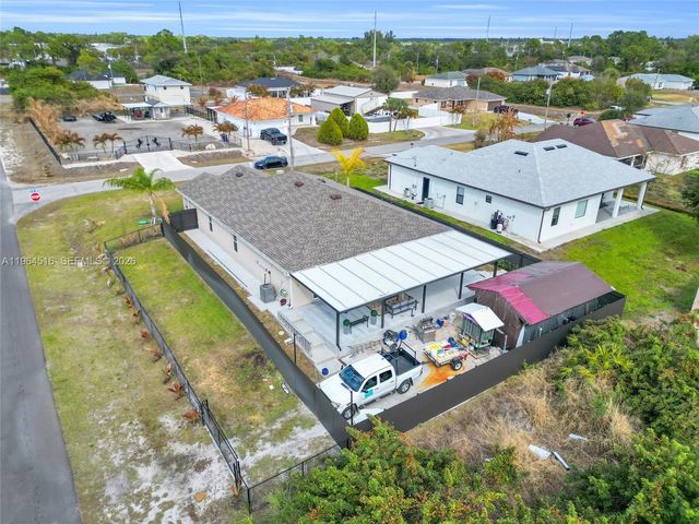 2707 2nd St SW, Other City - In The State Of Florida, FL 33976