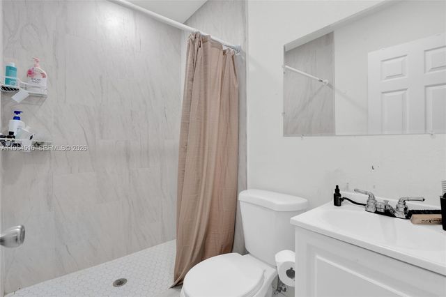 2707 2nd St SW, Other City - In The State Of Florida, FL 33976