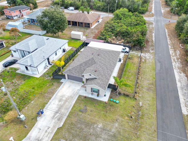 2707 2nd St SW, Other City - In The State Of Florida, FL 33976