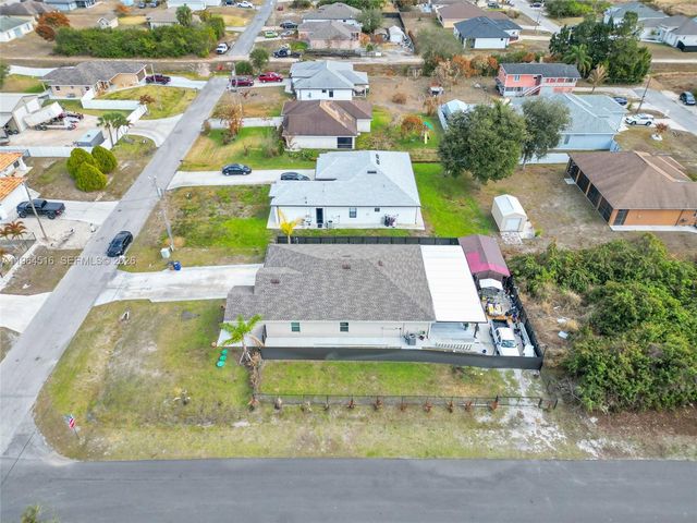2707 2nd St SW, Other City - In The State Of Florida, FL 33976