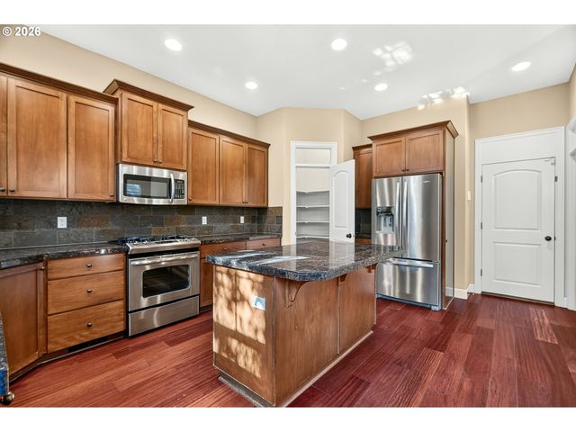 11550 Nw PAGOSA Ln, Portland, OR 97229