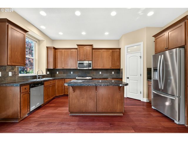 11550 Nw PAGOSA Ln, Portland, OR 97229