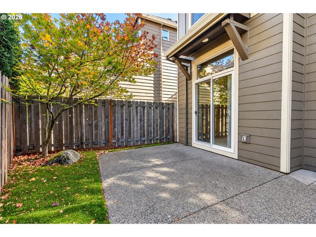 11550 Nw PAGOSA Ln, Portland, OR 97229