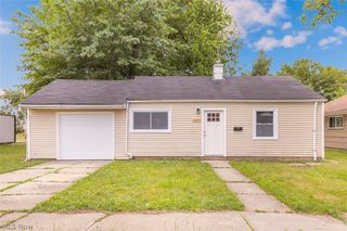 12215 Guardian Boulevard, Cleveland, OH 44135