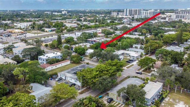 2015 Washington St, Hollywood, FL 33020