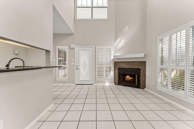 2520 Quarry RD 104, Austin, TX 78703