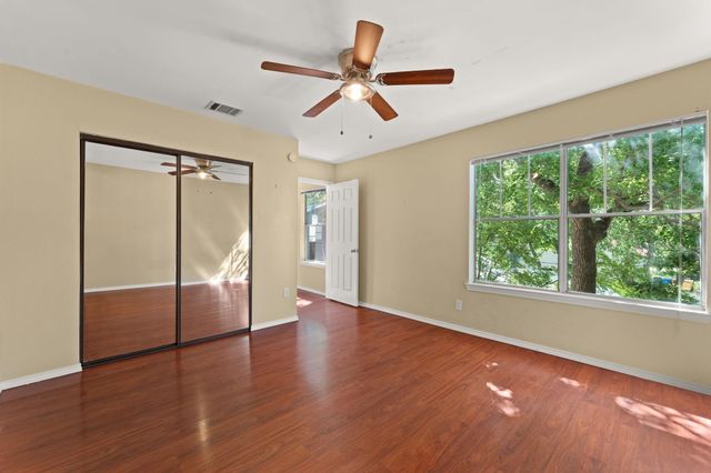 2520 Quarry RD 104, Austin, TX 78703