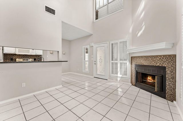 2520 Quarry RD 104, Austin, TX 78703