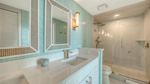 800 N TAMIAMI TRAIL 1111, Sarasota, FL 34236