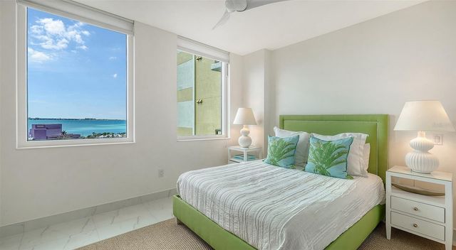 800 N TAMIAMI TRAIL 1111, Sarasota, FL 34236