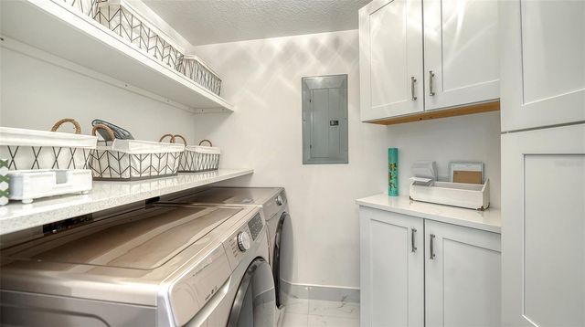 800 N TAMIAMI TRAIL 1111, Sarasota, FL 34236