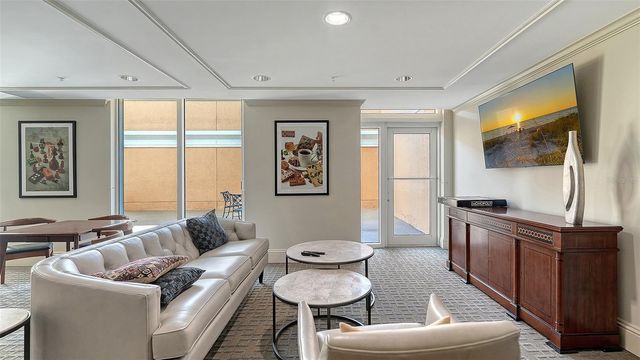 800 N TAMIAMI TRAIL 1111, Sarasota, FL 34236