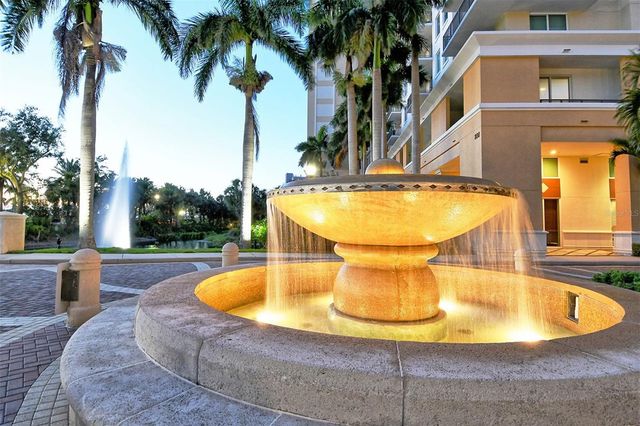 800 N TAMIAMI TRAIL 1111, Sarasota, FL 34236