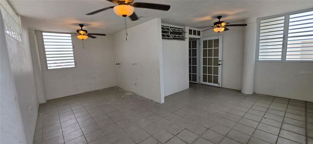 ST 1 ESTANCIAS DE SAN FERNANDO, Carolina, PR 00985