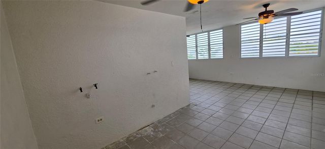 ST 1 ESTANCIAS DE SAN FERNANDO, Carolina, PR 00985