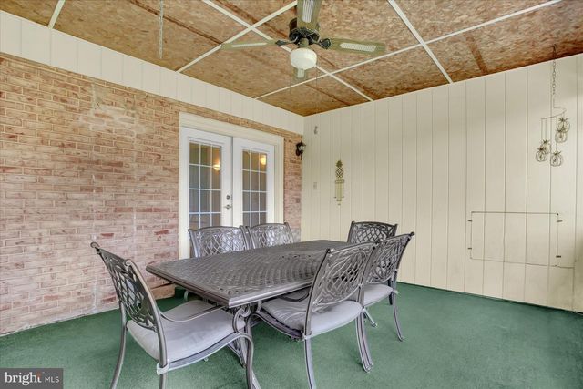 326 R ST, Steelton, PA 17113