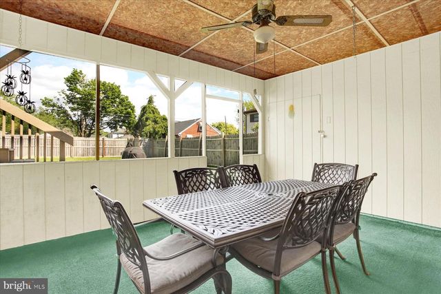 326 R ST, Steelton, PA 17113