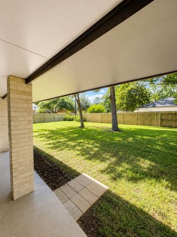 1519 Burning Tree Road, Houston, TX 77339