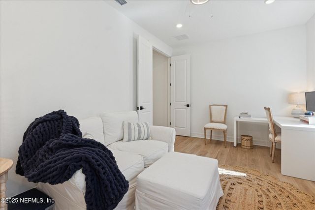 442 HAWTHORN PARK Circle, Yulee, FL 32097