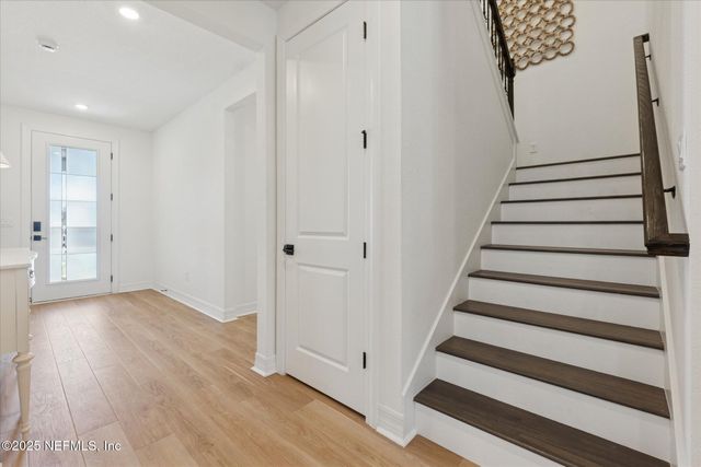 442 HAWTHORN PARK Circle, Yulee, FL 32097