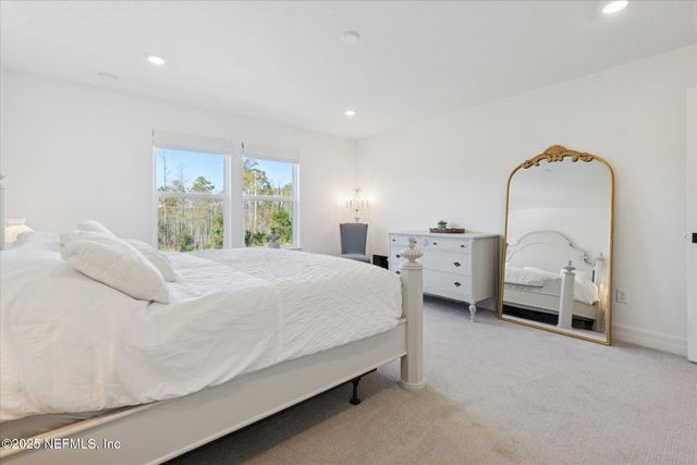 442 HAWTHORN PARK Circle, Yulee, FL 32097