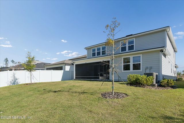 442 HAWTHORN PARK Circle, Yulee, FL 32097