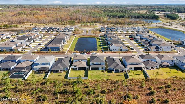 442 HAWTHORN PARK Circle, Yulee, FL 32097