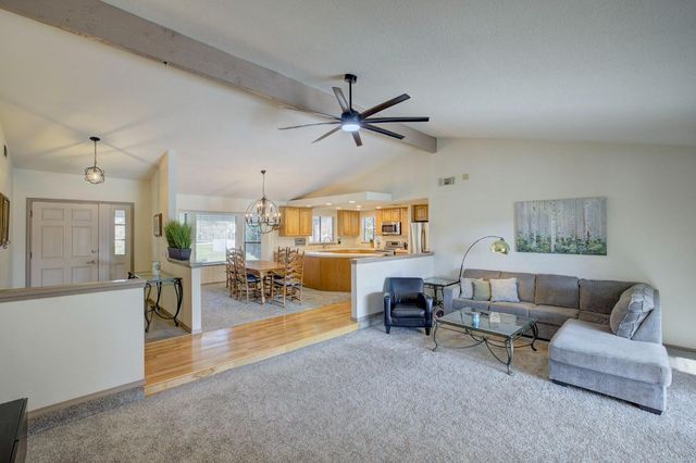 2895 Baseline Rd, Roseville, CA 95747