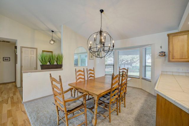 2895 Baseline Rd, Roseville, CA 95747