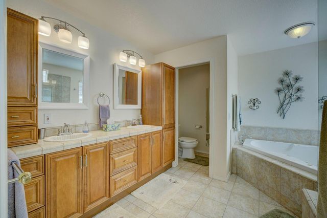 2895 Baseline Rd, Roseville, CA 95747